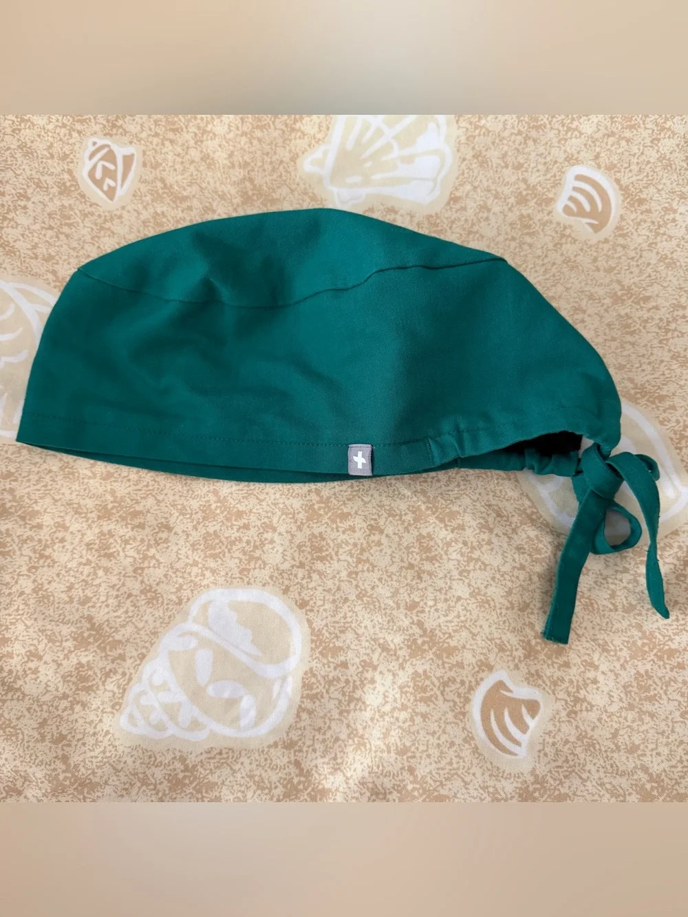FIGS Modern Scrub Cap Hunter Green 3312